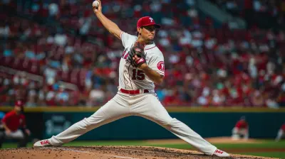 How to Dominate as a Starting Pitcher: Key Strategies for Every Outing