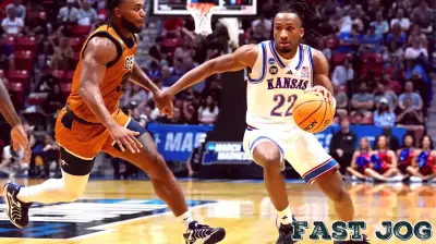 Darryn Peterson scores 28 as No. 4 Kansas survives late collapse vs. No. 13 Cal Baptist