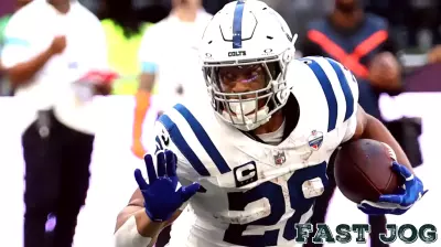 Giants Should Pass on Taylor and Focus on Affordable Depth